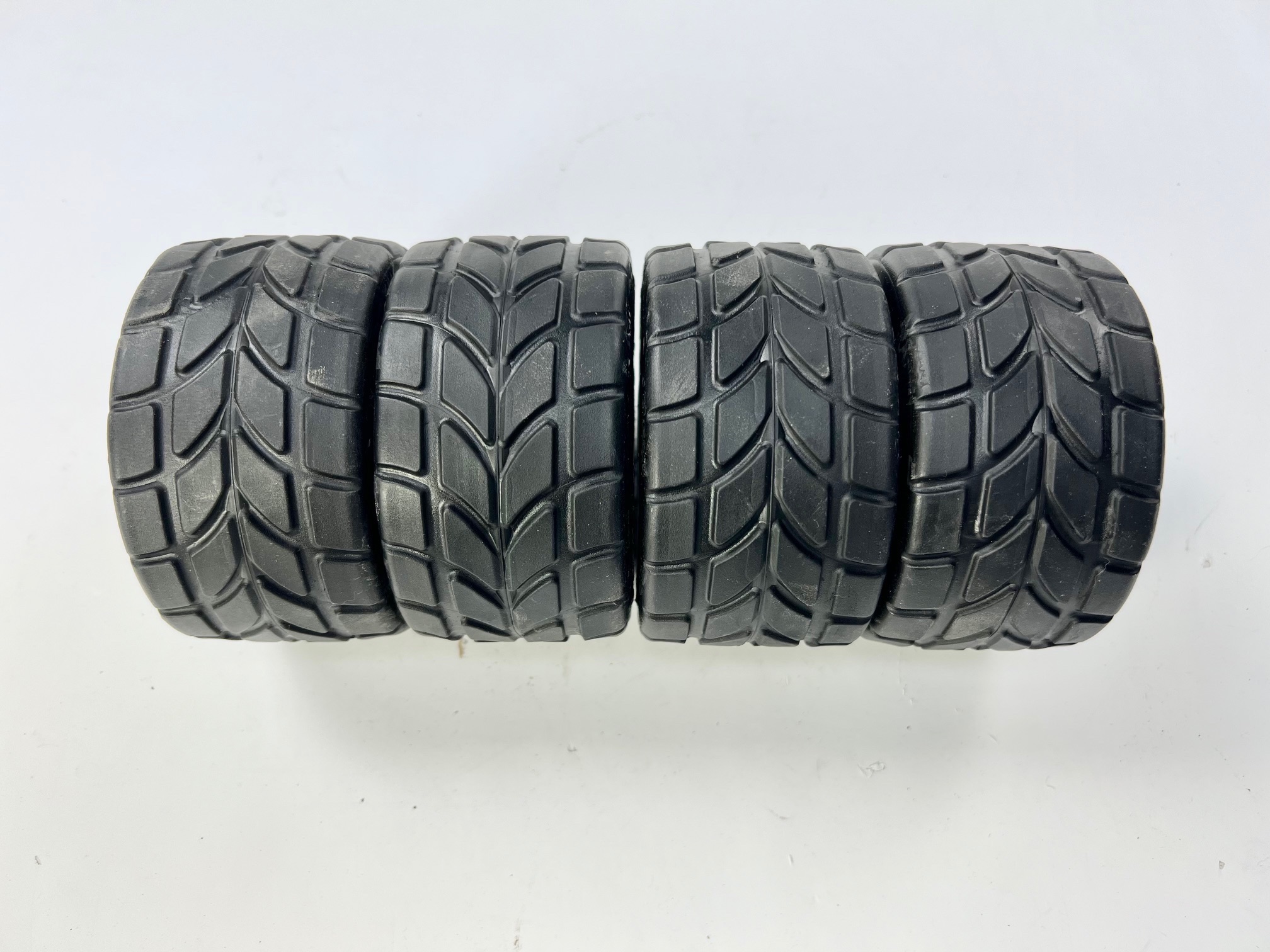 GRP rain tyre GWX22E on silver rim set of 4.