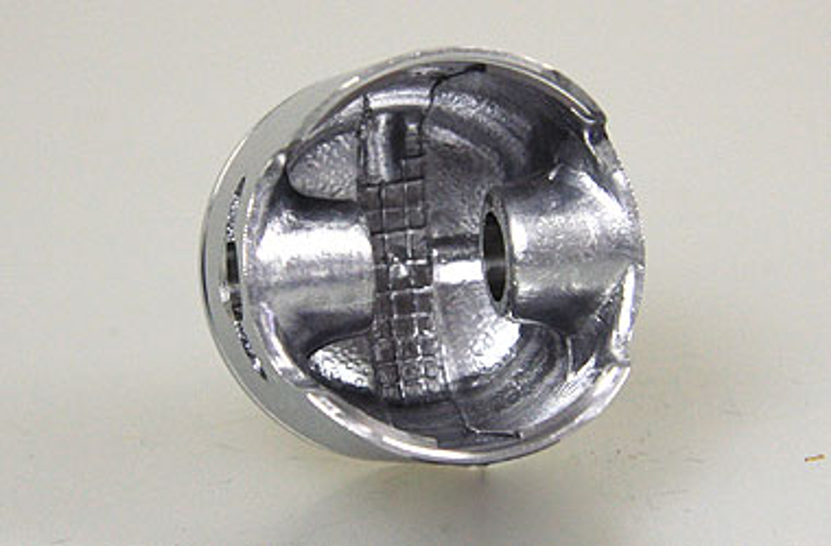 y0470, 29 / 30,5 cm³ big bore piston, 1 pce. y0470, 29 / 30,5 cm³ big bore piston, 1 pce.