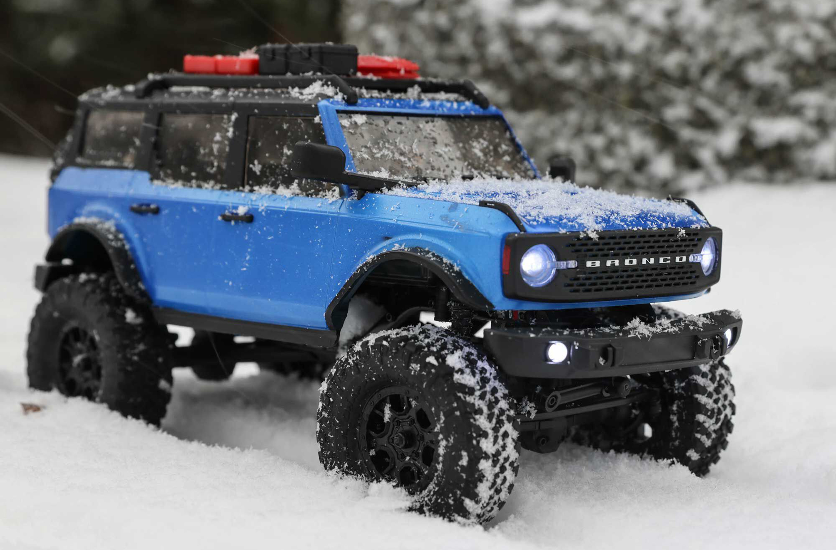 AXI00006T3 1:24 SCX24 2021 Ford Bronco 4WD Truck Brushed RTR, Blau