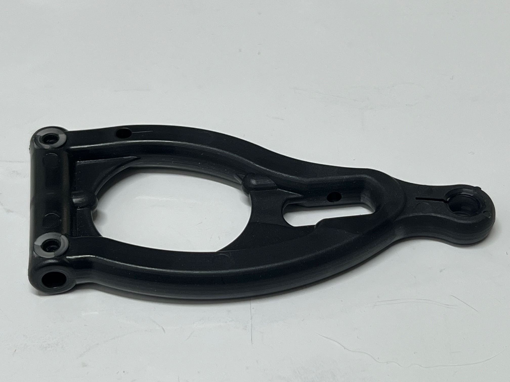 8103 Front lower wishbone for Marder Race - 1pce. 8103 Front lower wishbone for Marder Race - 1pce.