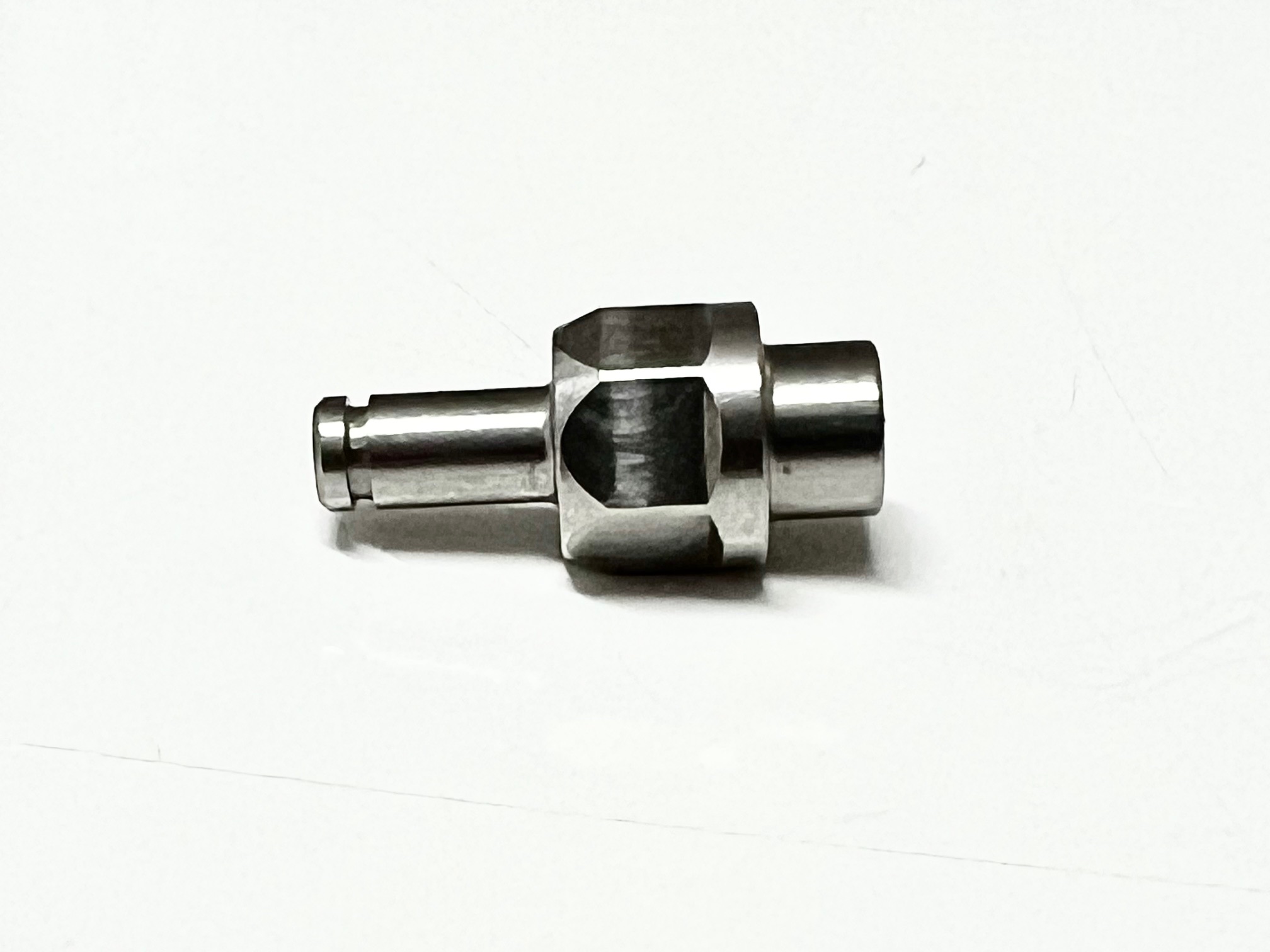 2012-143 Mecatech Rear Shocks Mount Pin 2012-143 Mecatech Rear Shocks Mount Pin