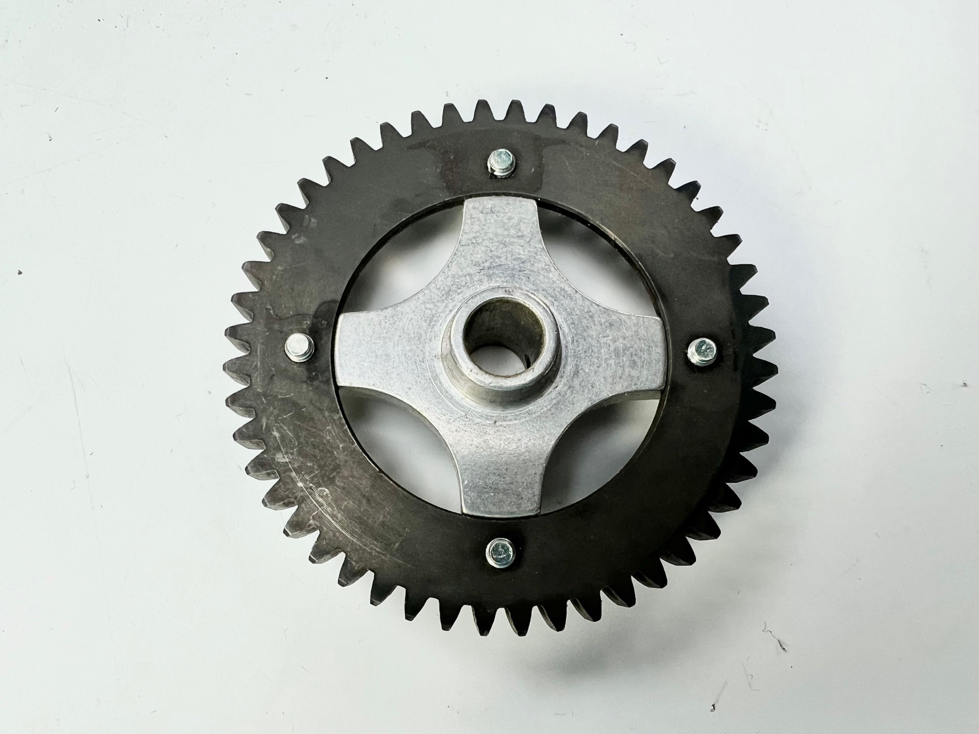 Lauterbacher aluminum wheel adapter incl. 48T gear wheel for the intermediate shaft, used