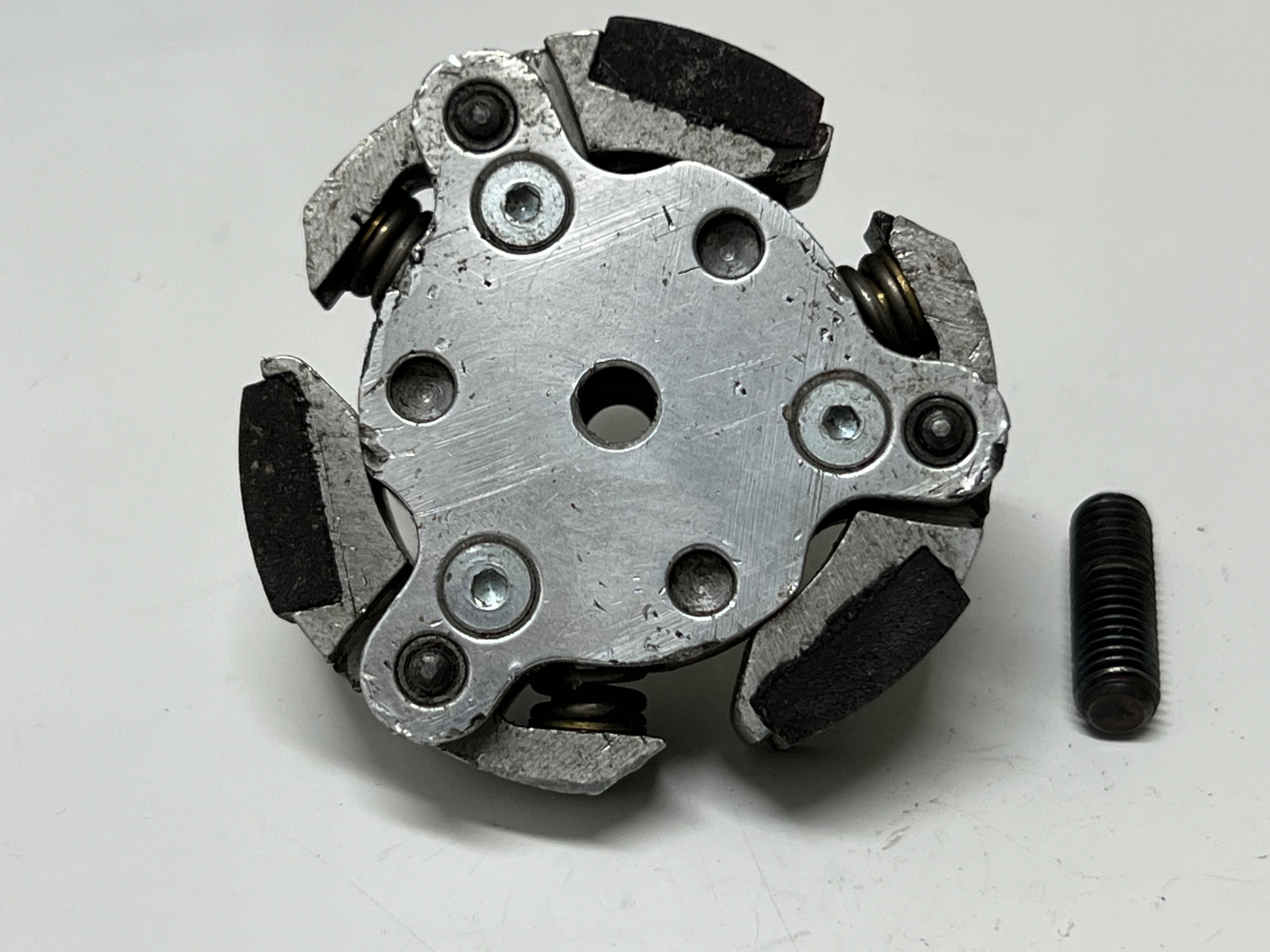 y123 Lauterbacher adjustable 3-jaw clutch with linings, used y123 Lauterbacher adjustable 3-jaw clutch with linings, used