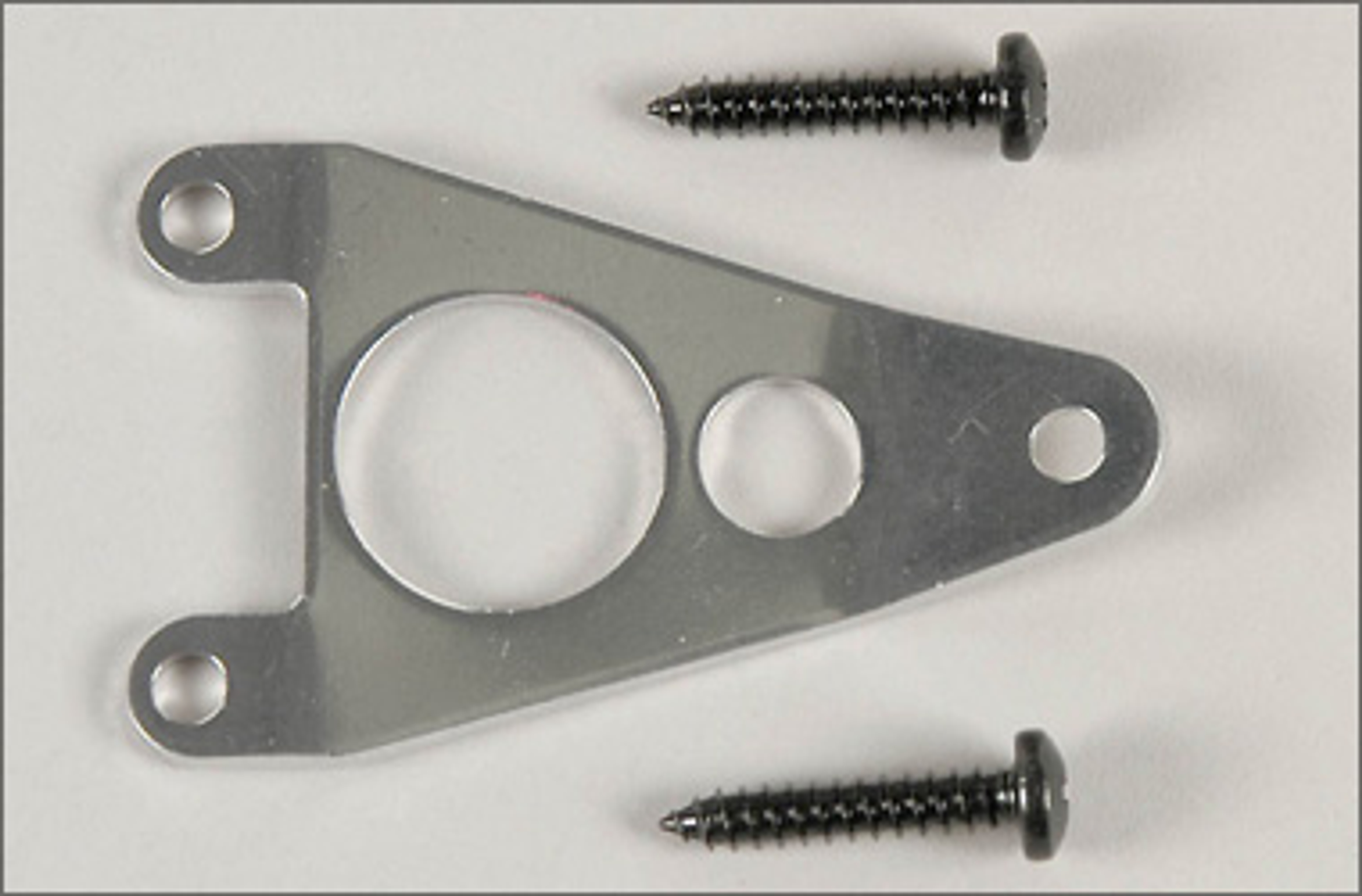 8140 FG Alloy plate for front axle - 1pce. 8140 FG Alloy plate for front axle - 1pce.