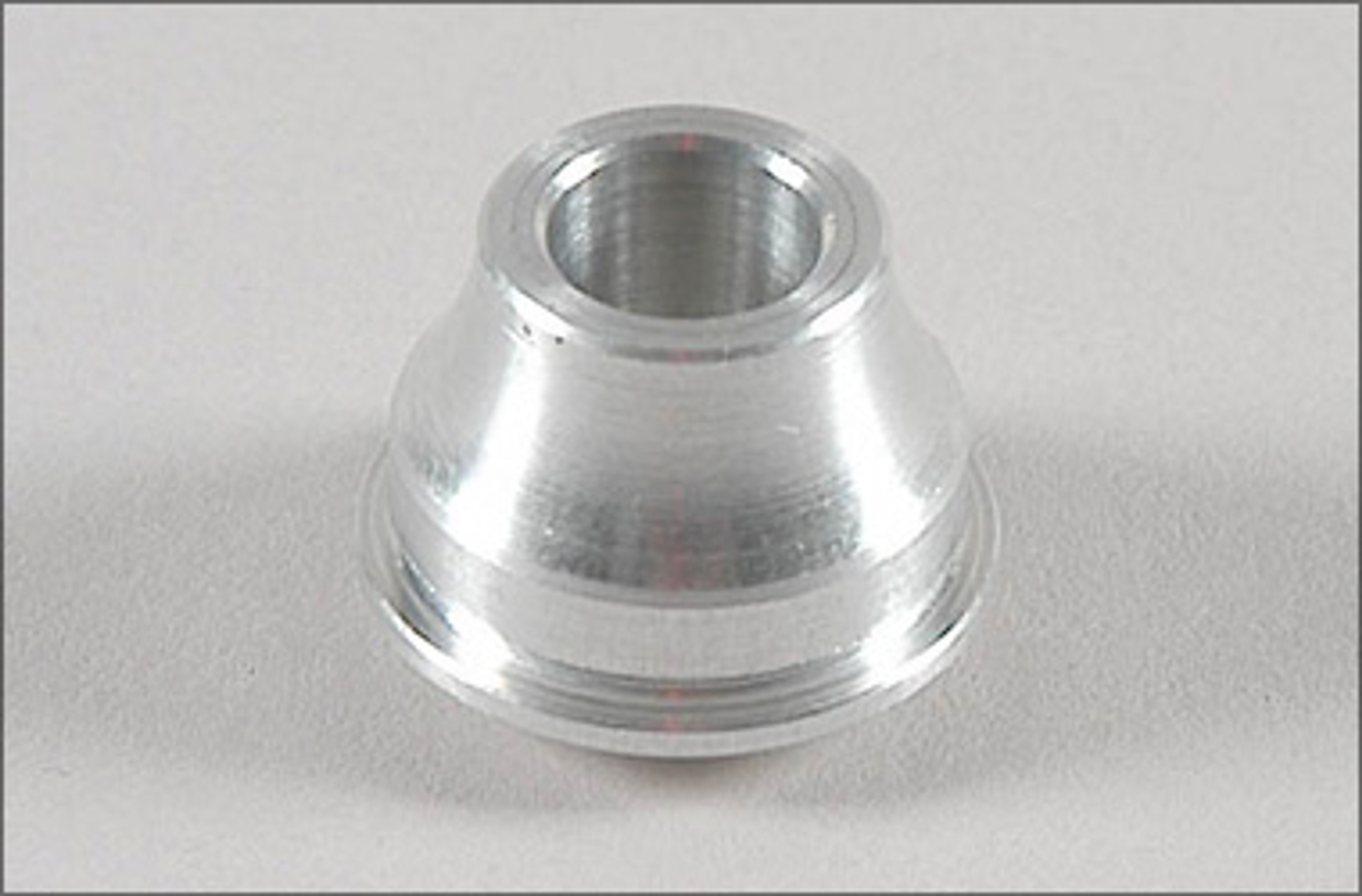 67264 FG Aluminium bearing adapter f. front axle for Leopard 2WD, 1pce. 67264 FG Aluminium bearing adapter f. front axle for Leopard 2WD, 1pce.