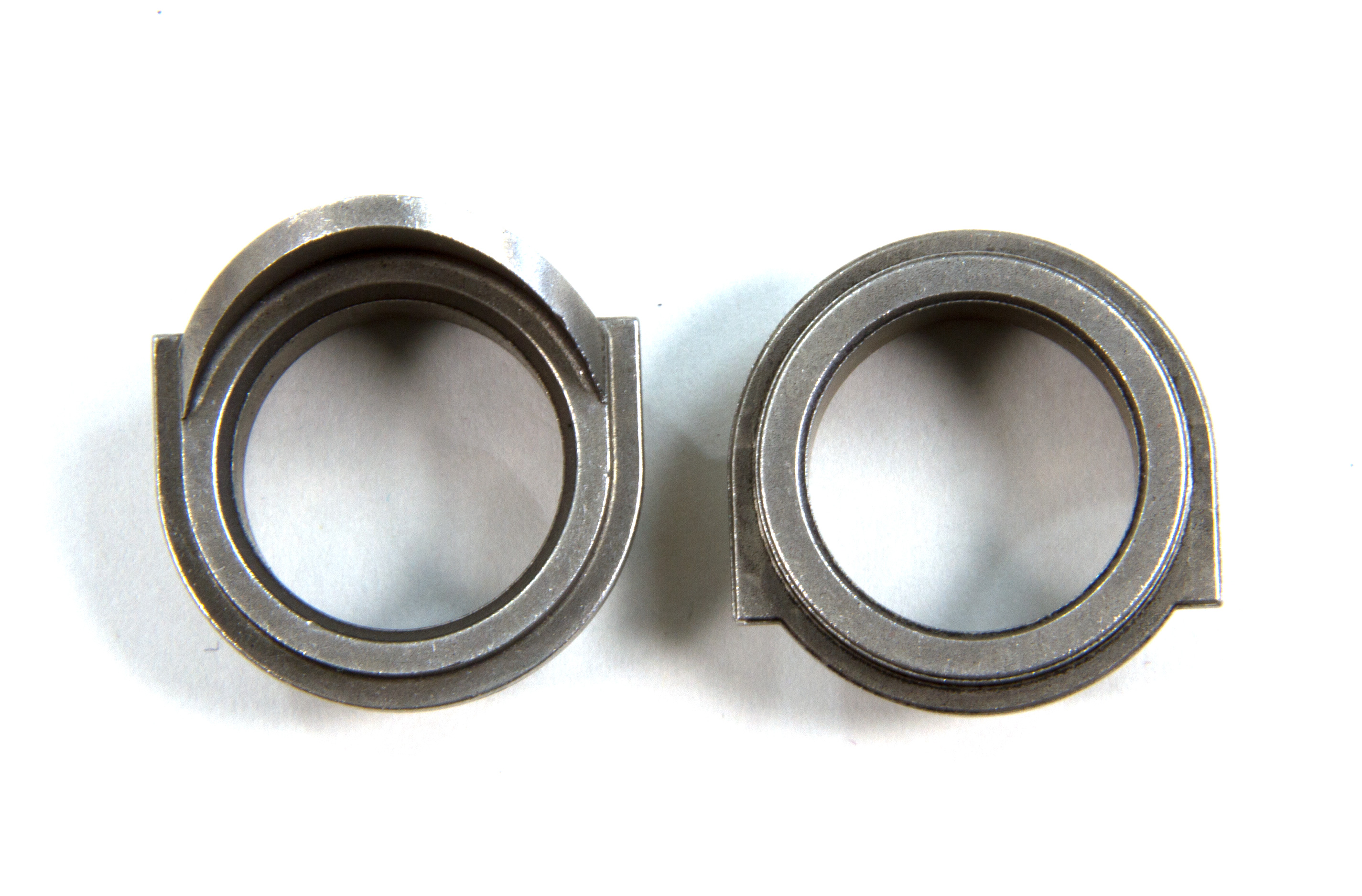 LOSB2543 Losi Lagerschalen für Differential Kasten Hinten 5T und Mini LOSB2543 Losi Lagerschalen für Differential Kasten Hinten 5T und Mini
