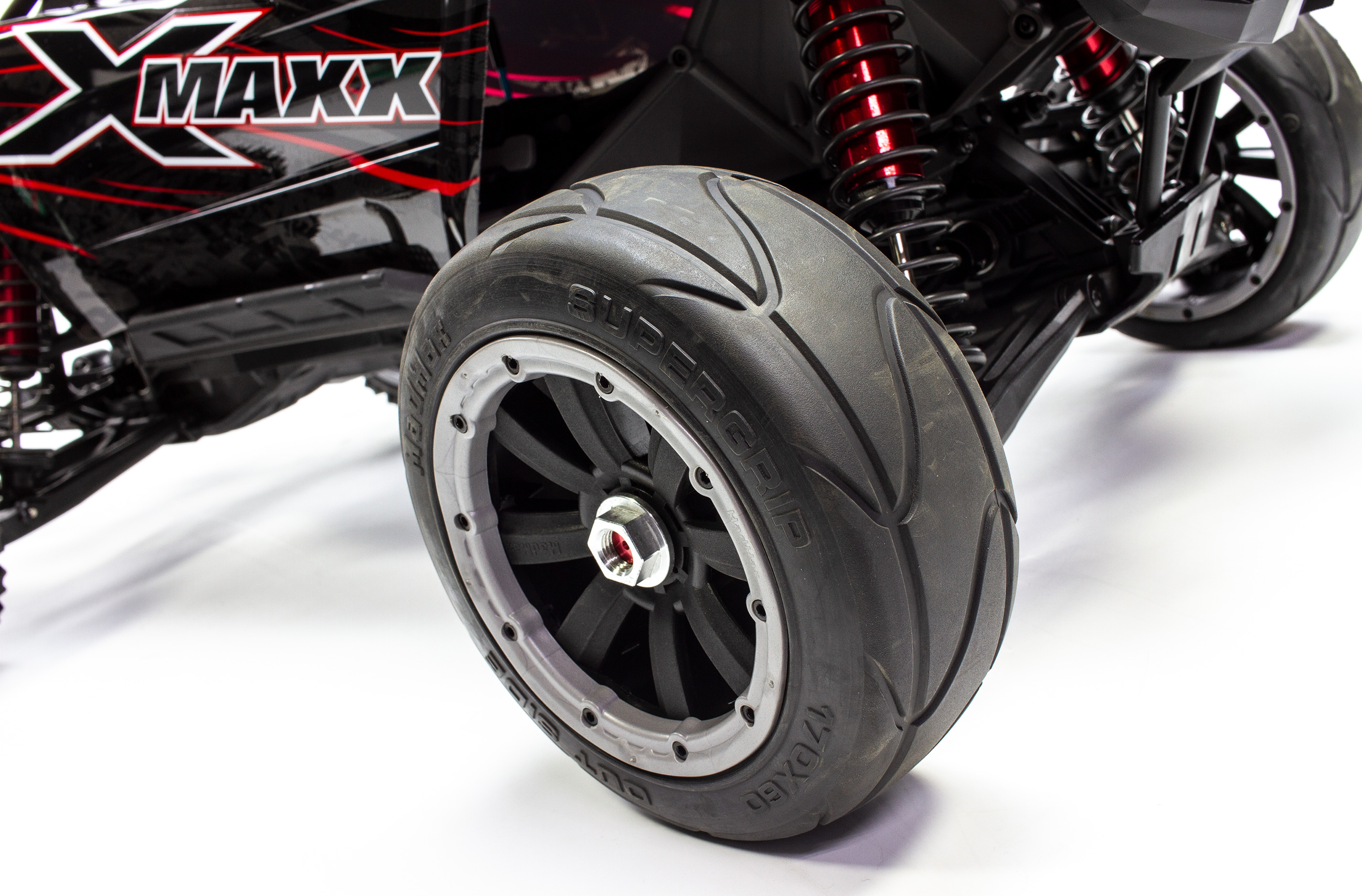 y1020 MadMax SUPER GRIP 170x80/x60 complete set for Traxxas X-MAXX 4x4 with adapter