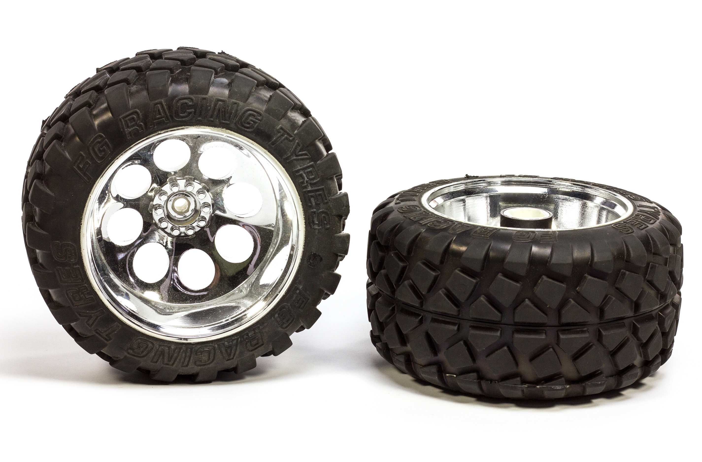6231/07 FG Stadium-Truck Reifen S verklebt, Chrom Felgen, 18 mm - 2St. 6231/07 FG Stadium-Truck Reifen S verklebt, Chrom Felgen, 18 mm - 2St.