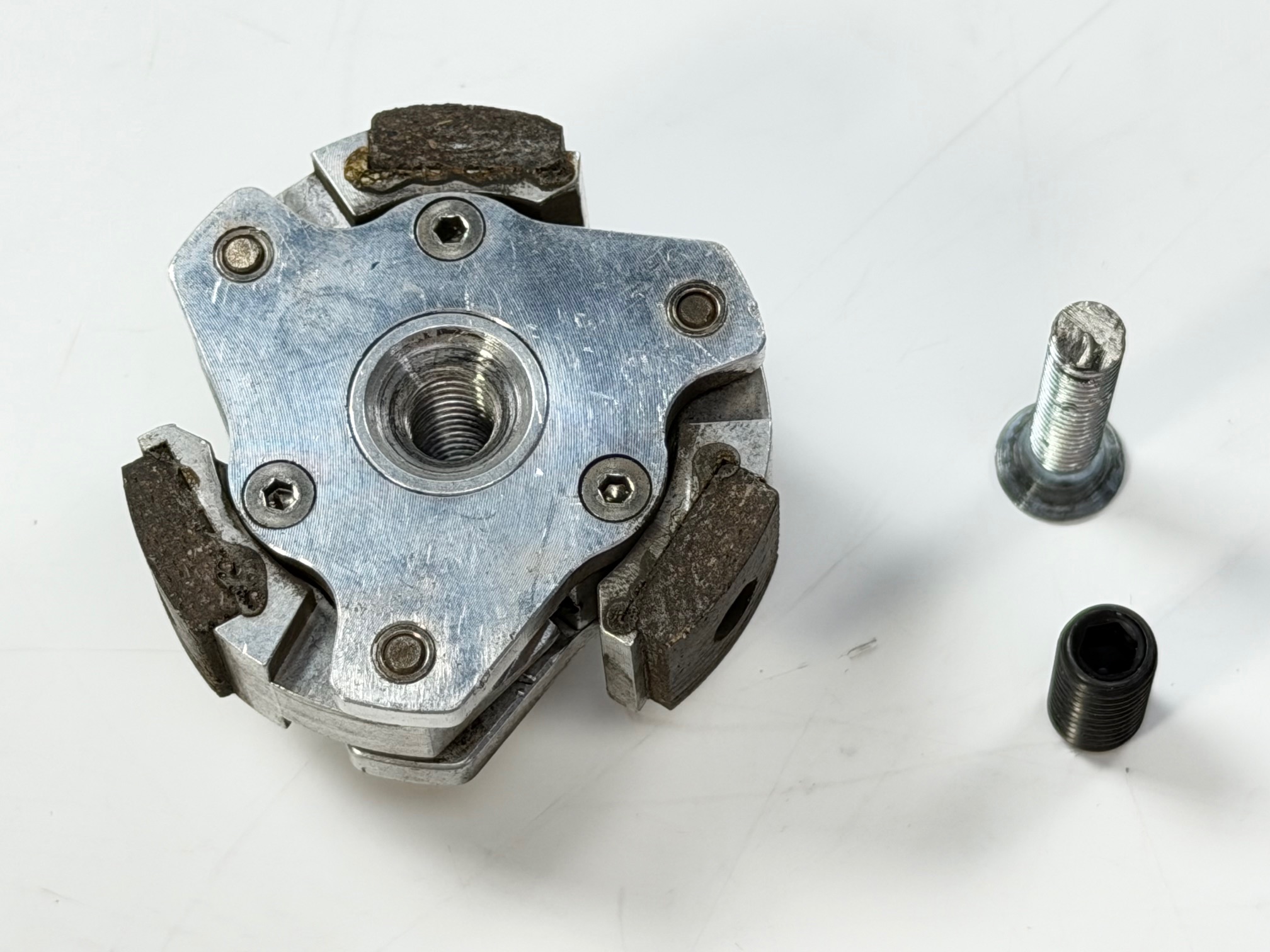 y0733 Big Scale-EXTREME, einstellbare 3-Backen Kupplung, gebraucht