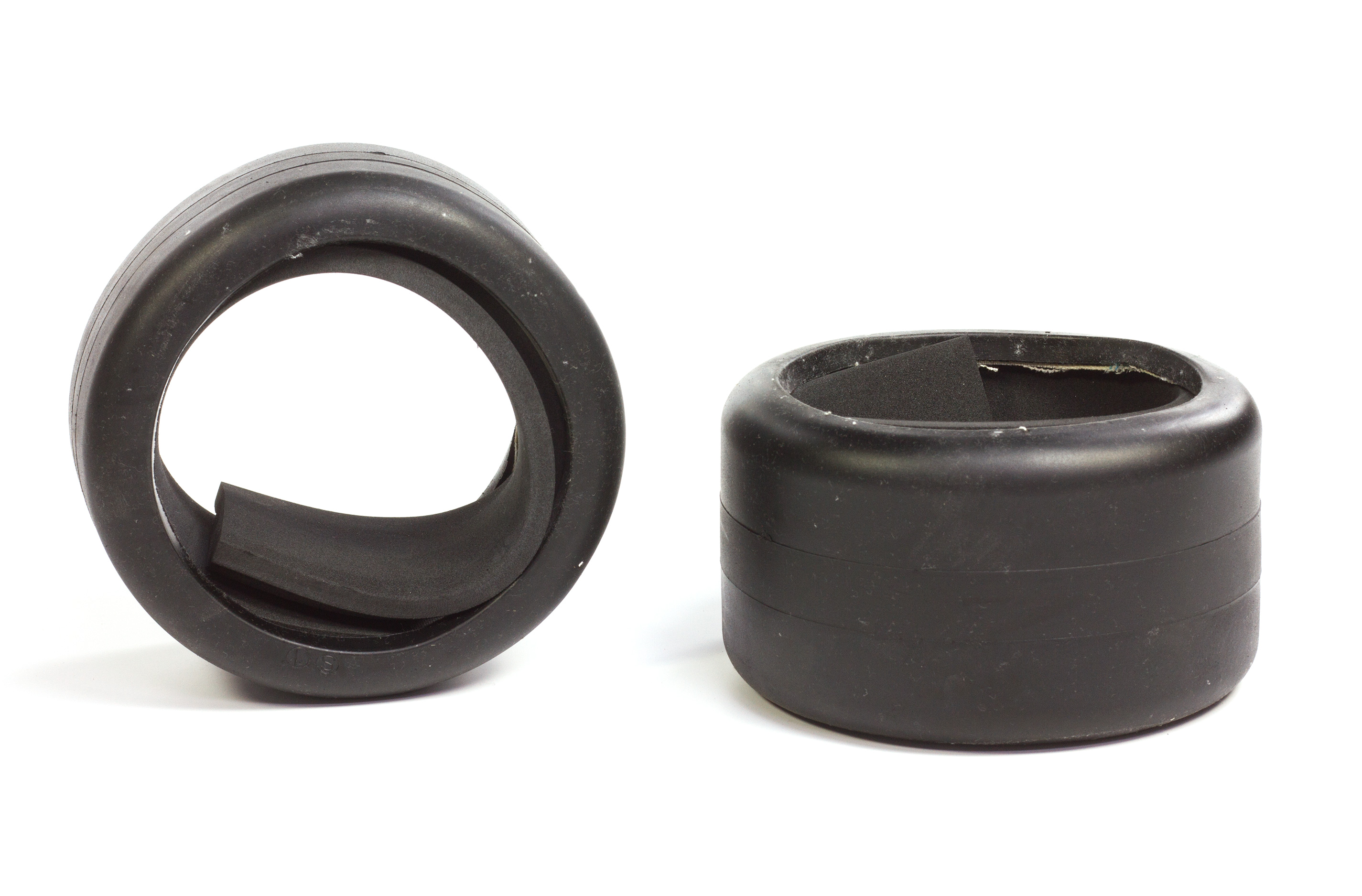 6419/06 FG Slick tire rear S1 80mm for 1:6 models with insert - 2pcs. 6419/06 FG Slick tire rear S1 80mm for 1:6 models with insert - 2pcs.