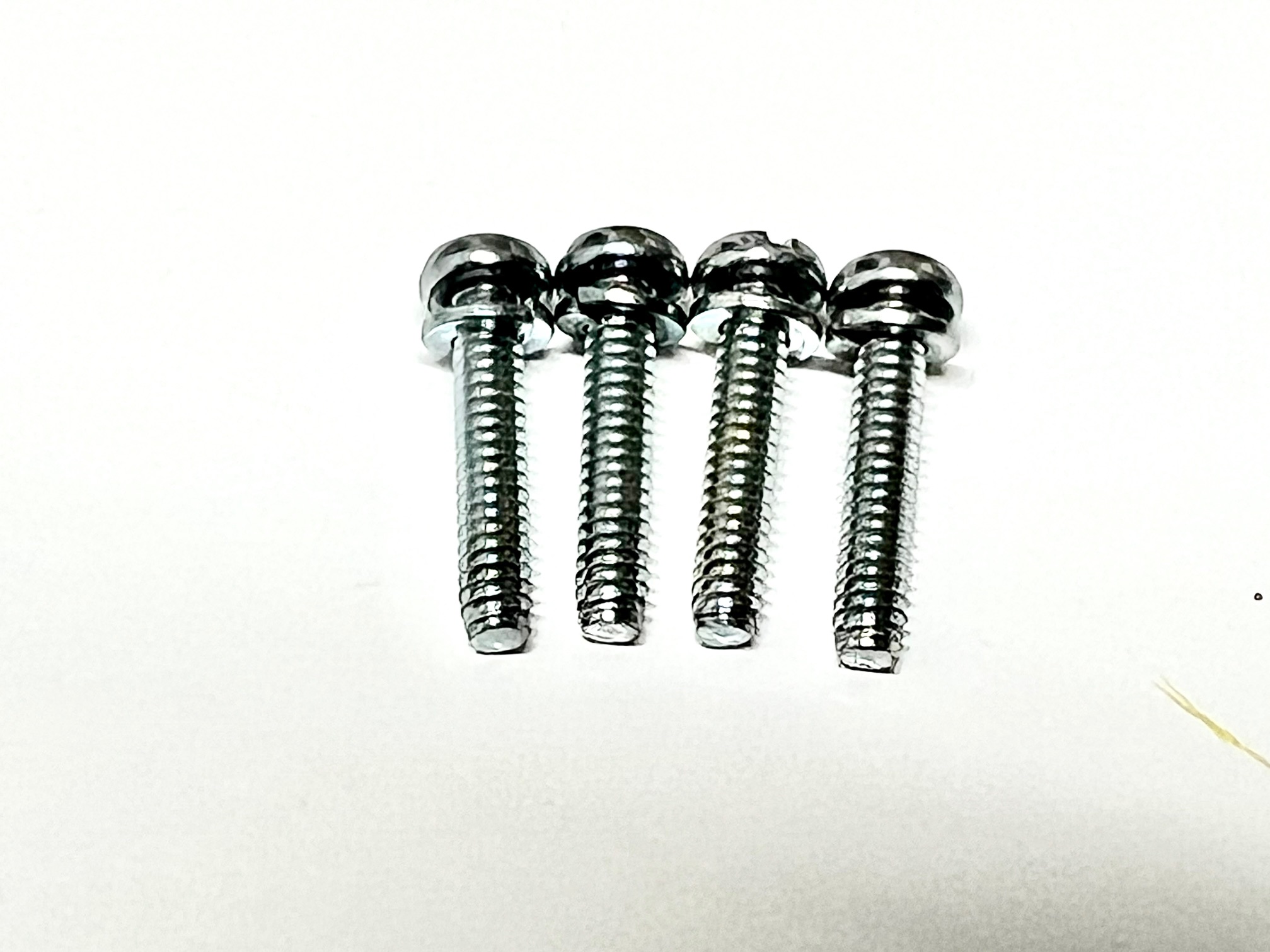 8372/1 caburator screw Solo M3x14mm, 4 pieces