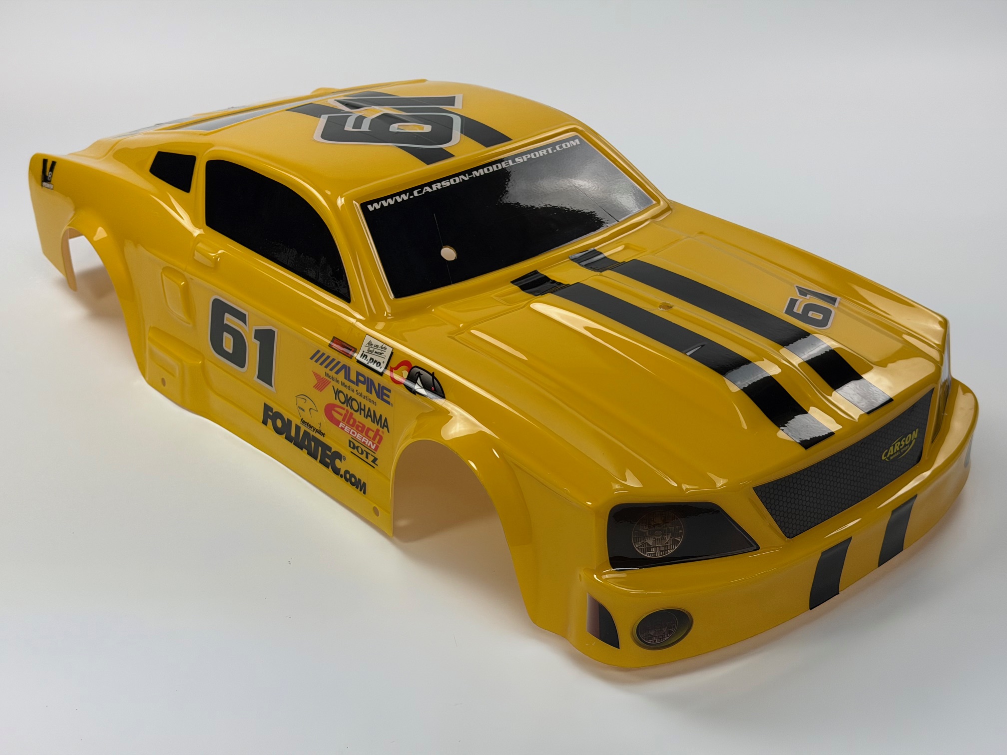 y1080/15  leicht beschädigte gelbe Ford Mustang Karosserie 530/535 Radstand, gebraucht