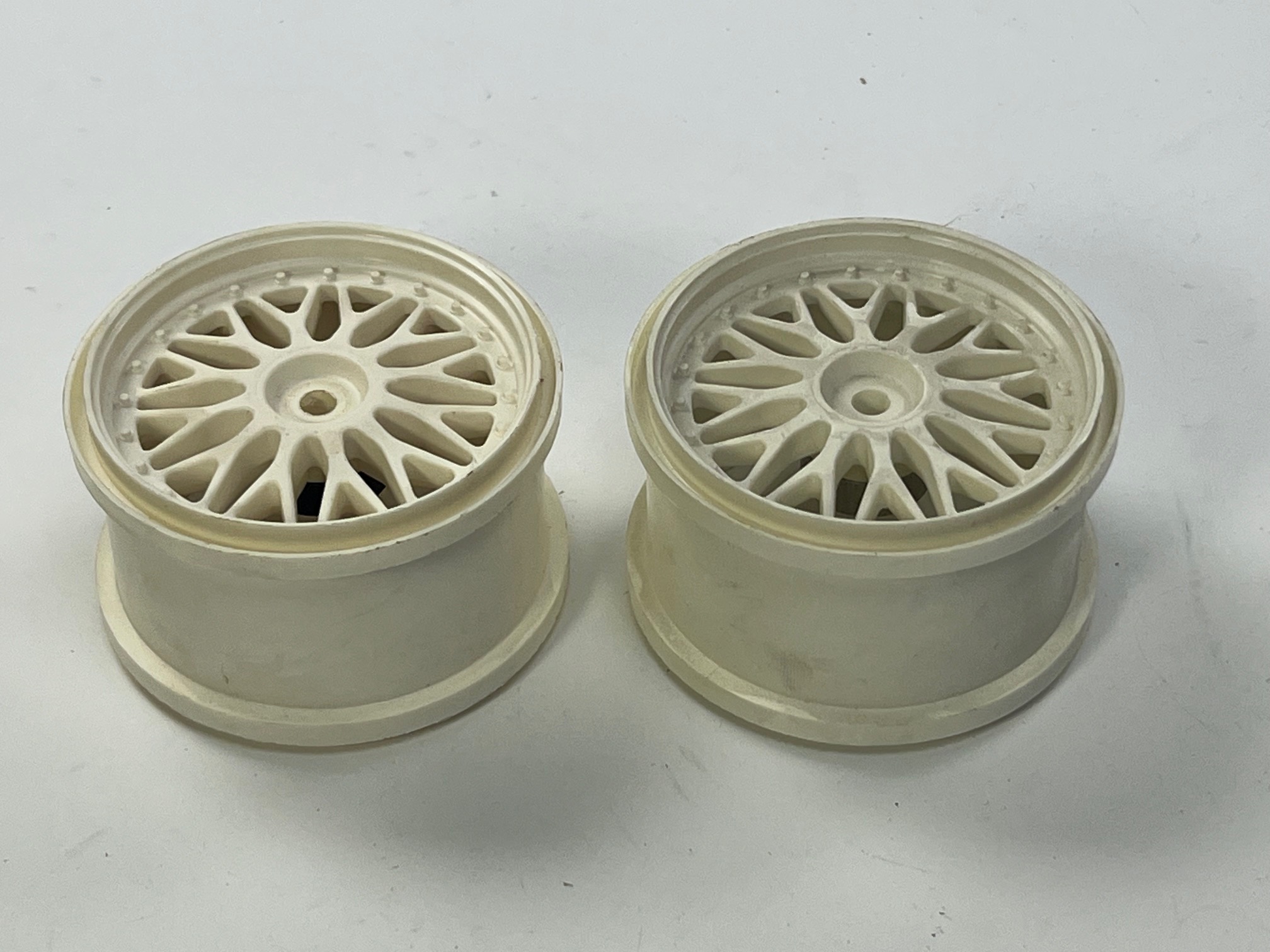 y106 BBS wheel, white, 1 pair