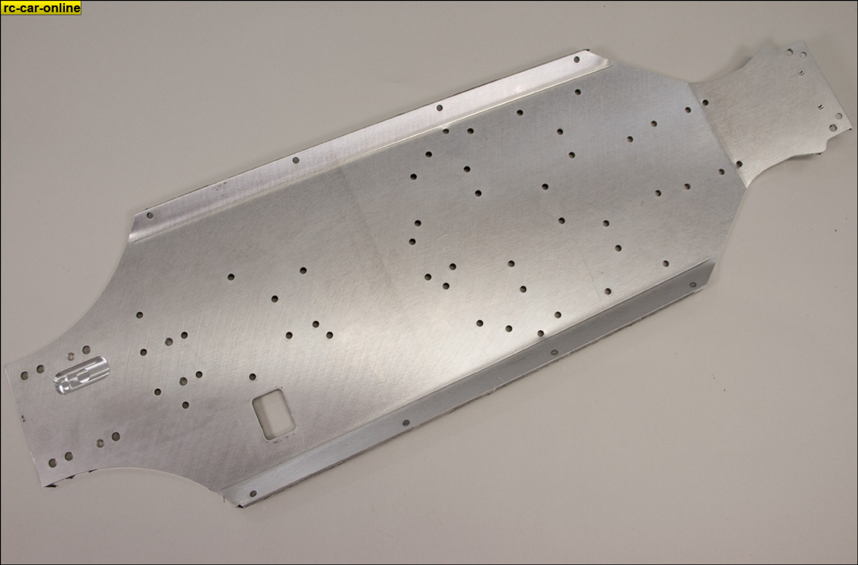 67570 FG Chassis für Leopard 2+4WD Sportsline, TR2+4 und Fun Cross 67570 FG Chassis für Leopard 2+4WD Sportsline, TR2+4 und Fun Cross