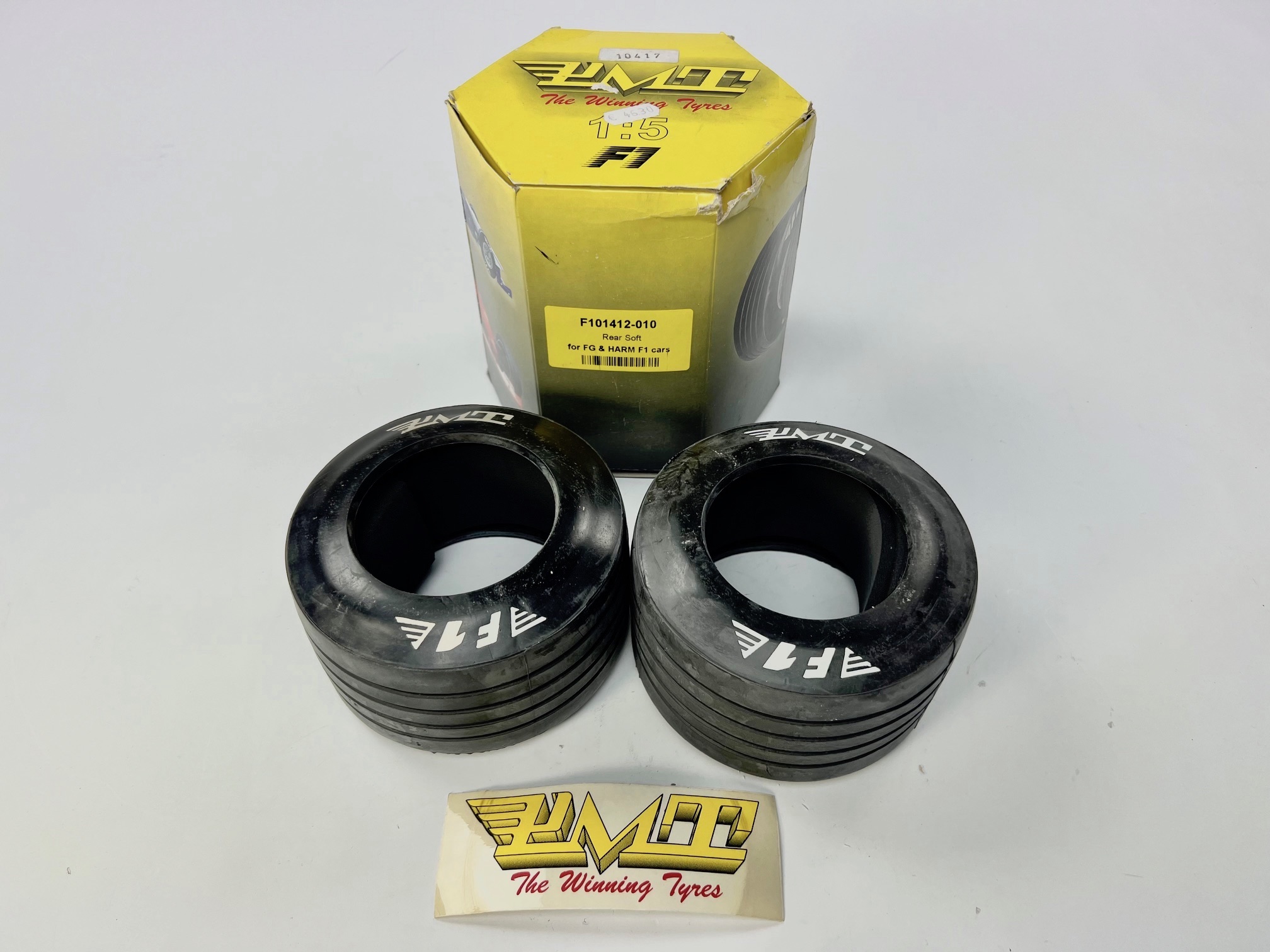 PMT Formula 1 tyres with insert F101412-010, 1 pair