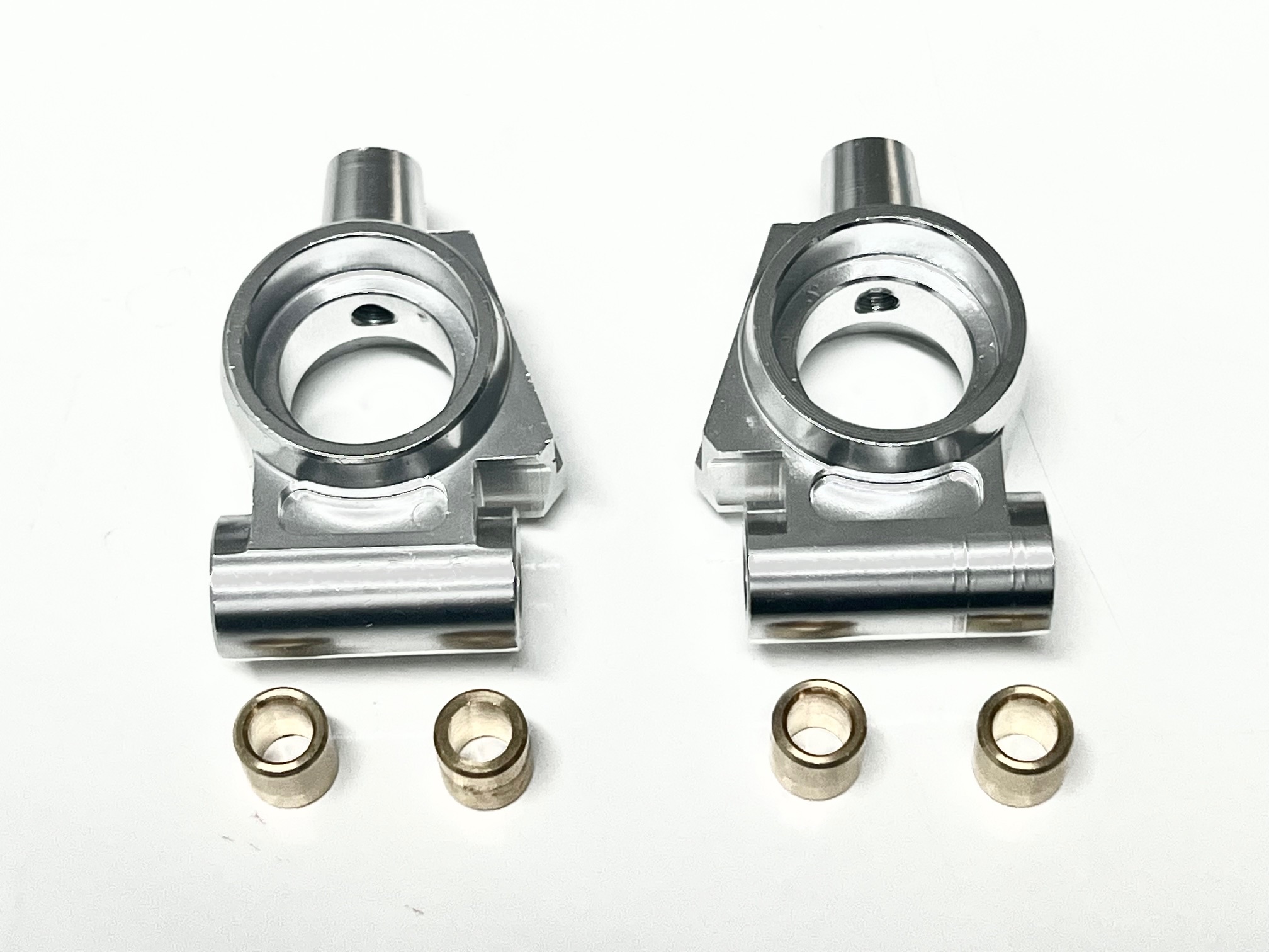 s05502 Aluachsschenkel, hinten, für Carson/Smartech und FG Modelle, 1 Paar