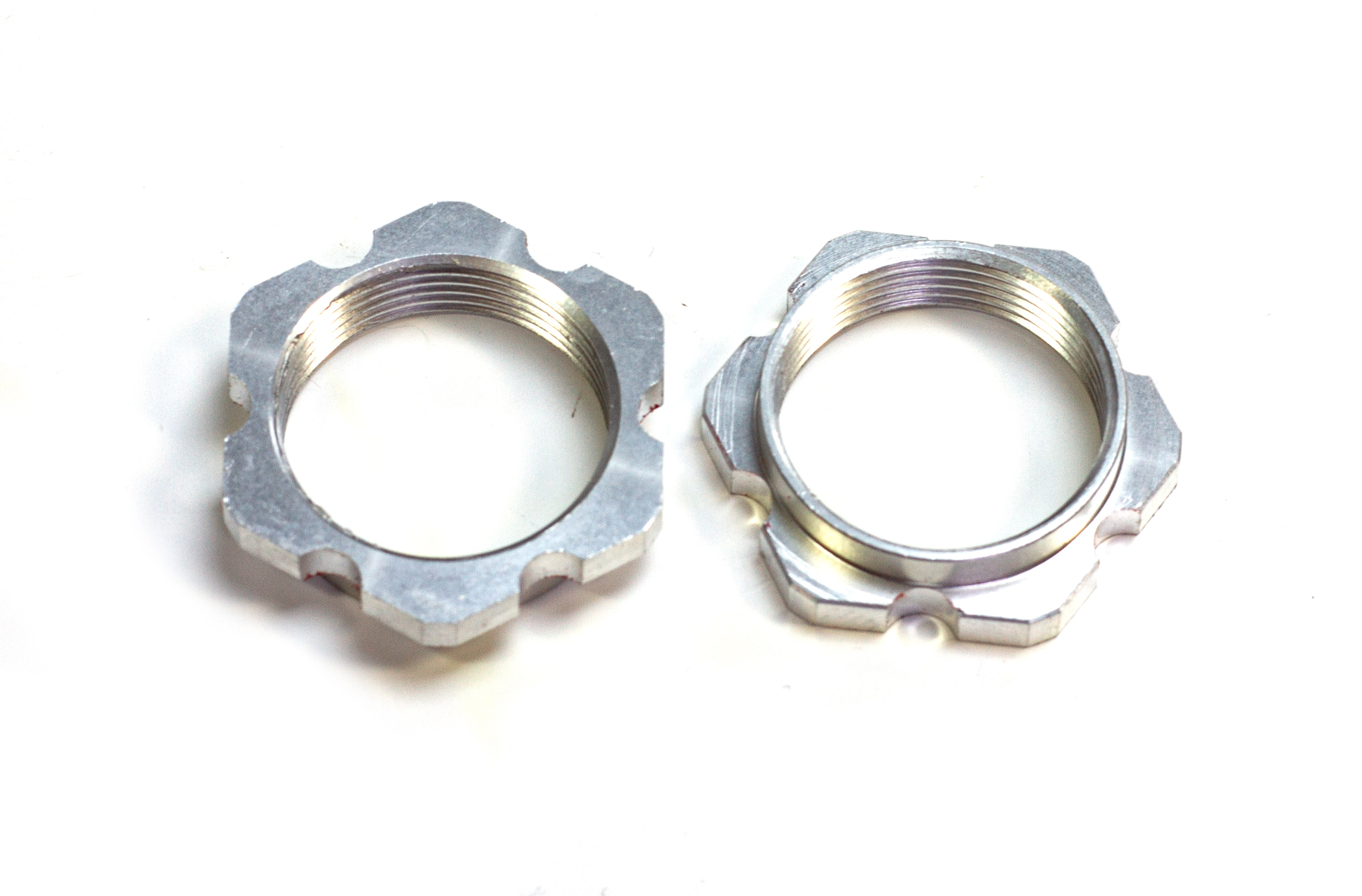 R024 UFRC Servo saver adjustment nut R024 UFRC Servo saver adjustment nut