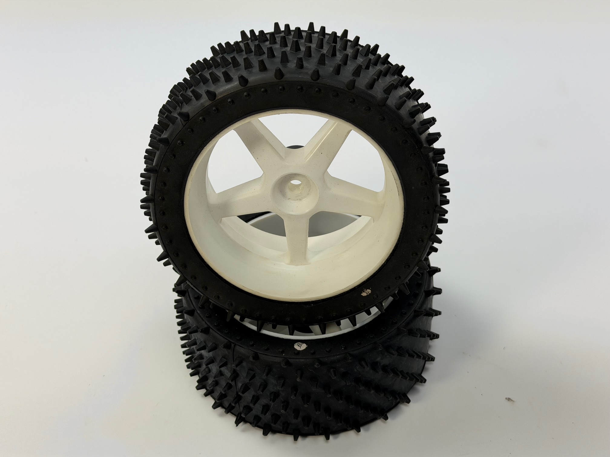 y189 Offroad Mini Pin Reifen 18mm 4-Kant, 1 Paar, gebraucht