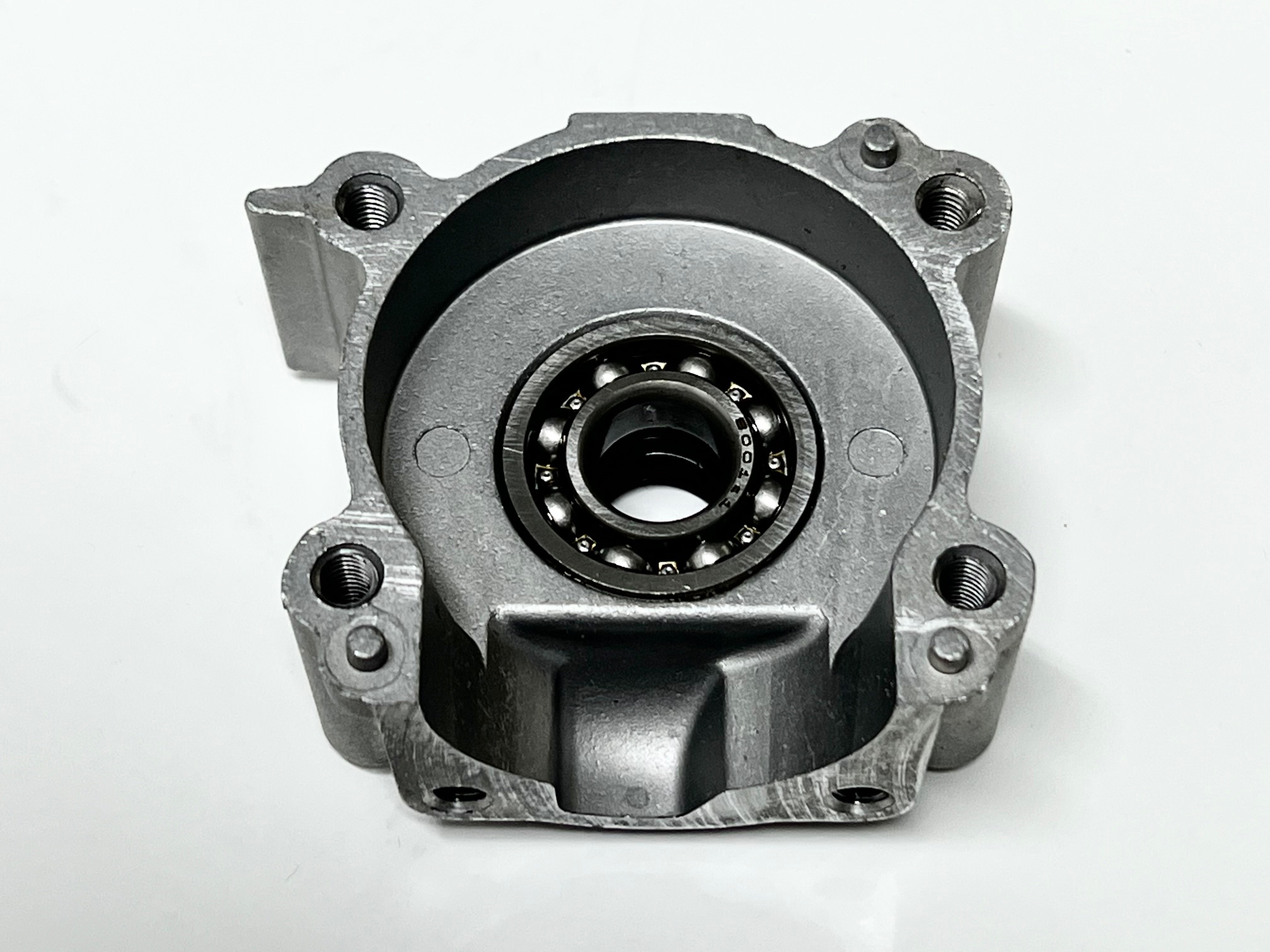 7302 FG Kurbelwellengehäuse rechts für Zenoah ZG22 7302 FG Kurbelwellengehäuse rechts für Zenoah ZG22