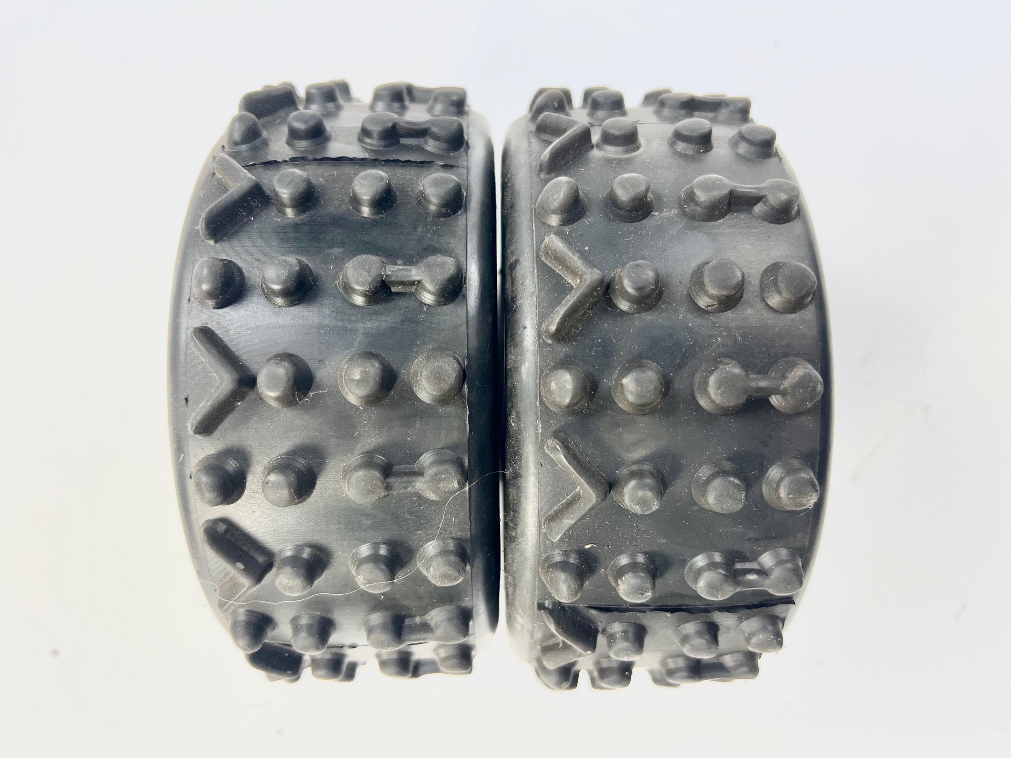 Offroad Reifen M auf schwarzer Elcon Felge, 1 Paar, 18 mm Vierkant, gebraucht "7"