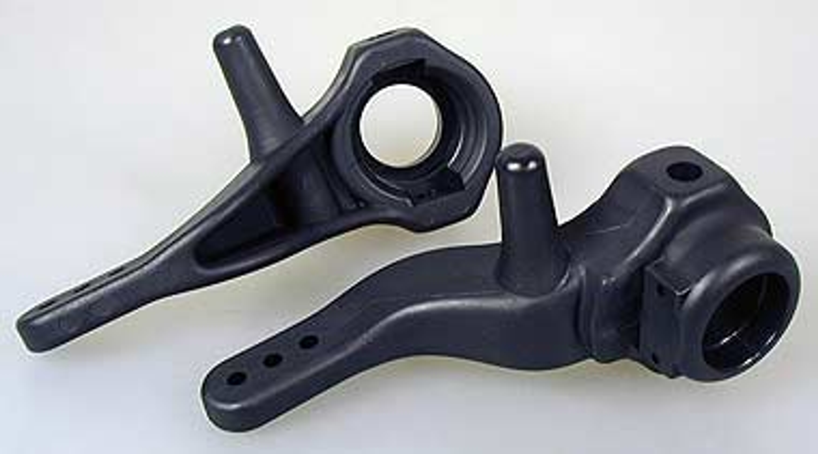 68270, FG Front uprights 4WD, plastic, 1 pair