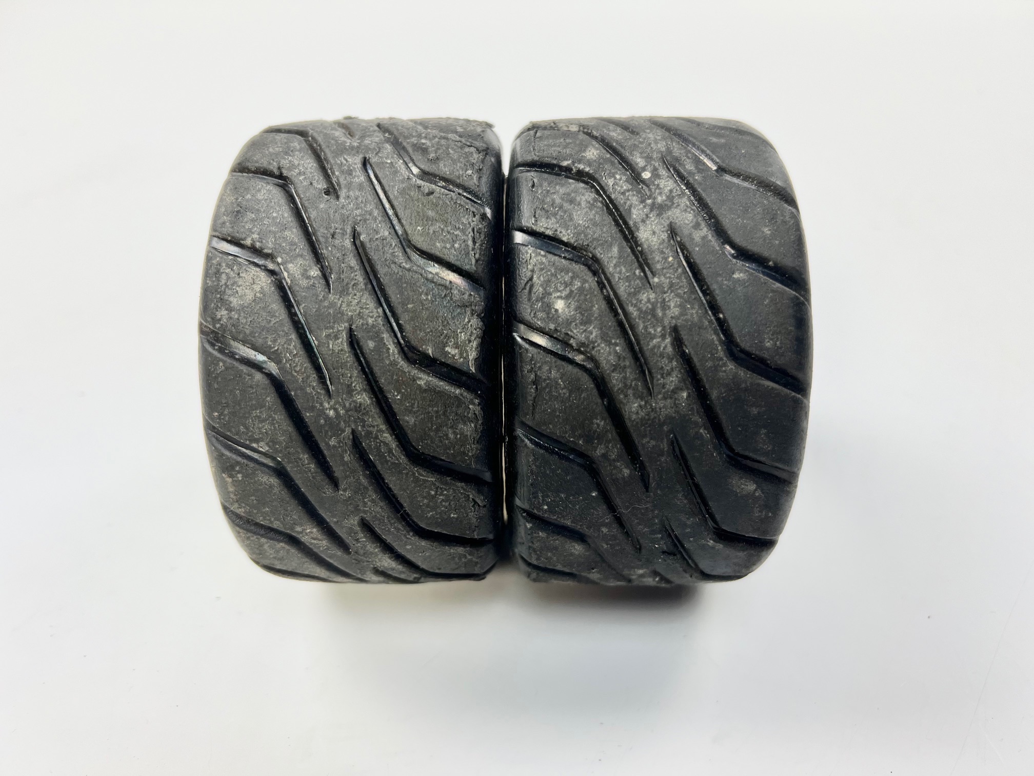 GRP B tyres on ATS rims 18 mm square, used "17"