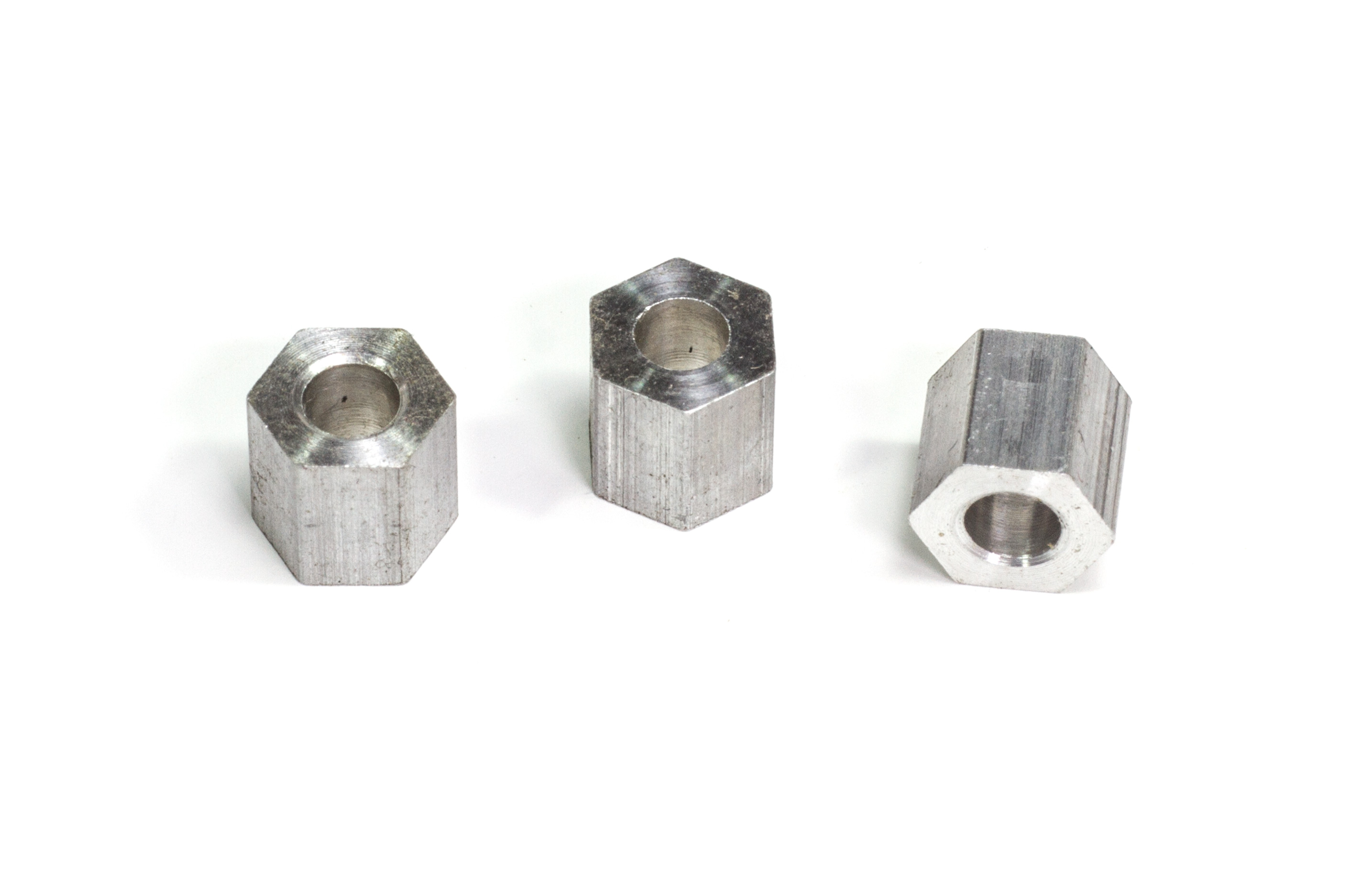 1183/02, FG Distanzhülse 4 x 8 x 8 mm für Evo 08-14 1183/02, FG Distanzhülse 4 x 8 x 8 mm für Evo 08-14