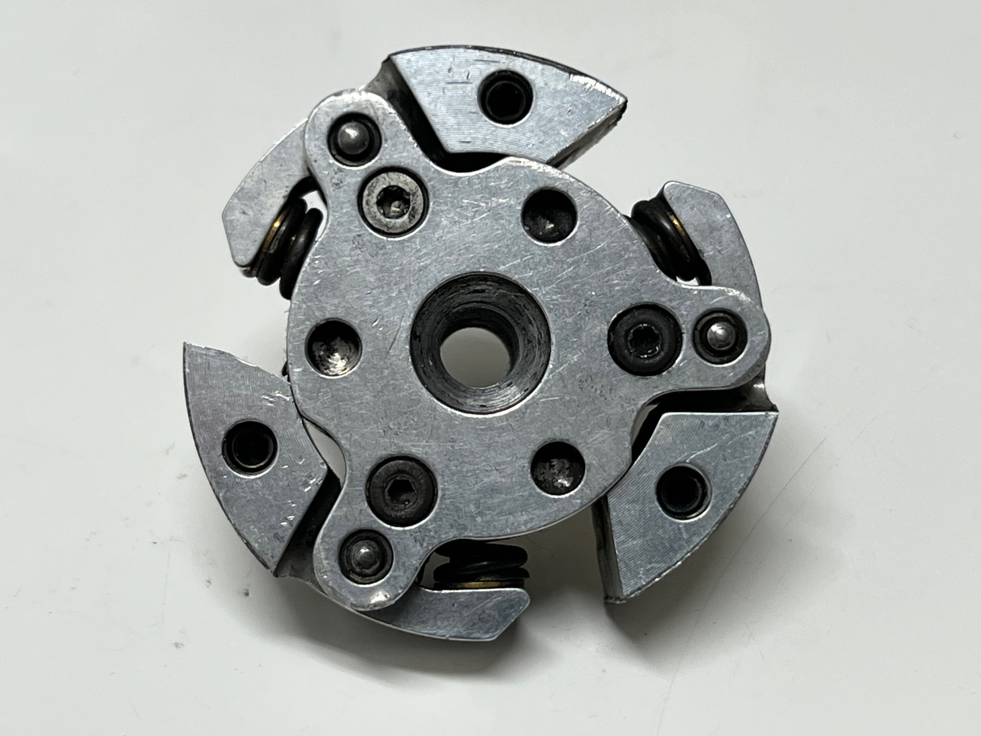 y120 Lauterbacher 3-jaw clutch with aluminium linings, used