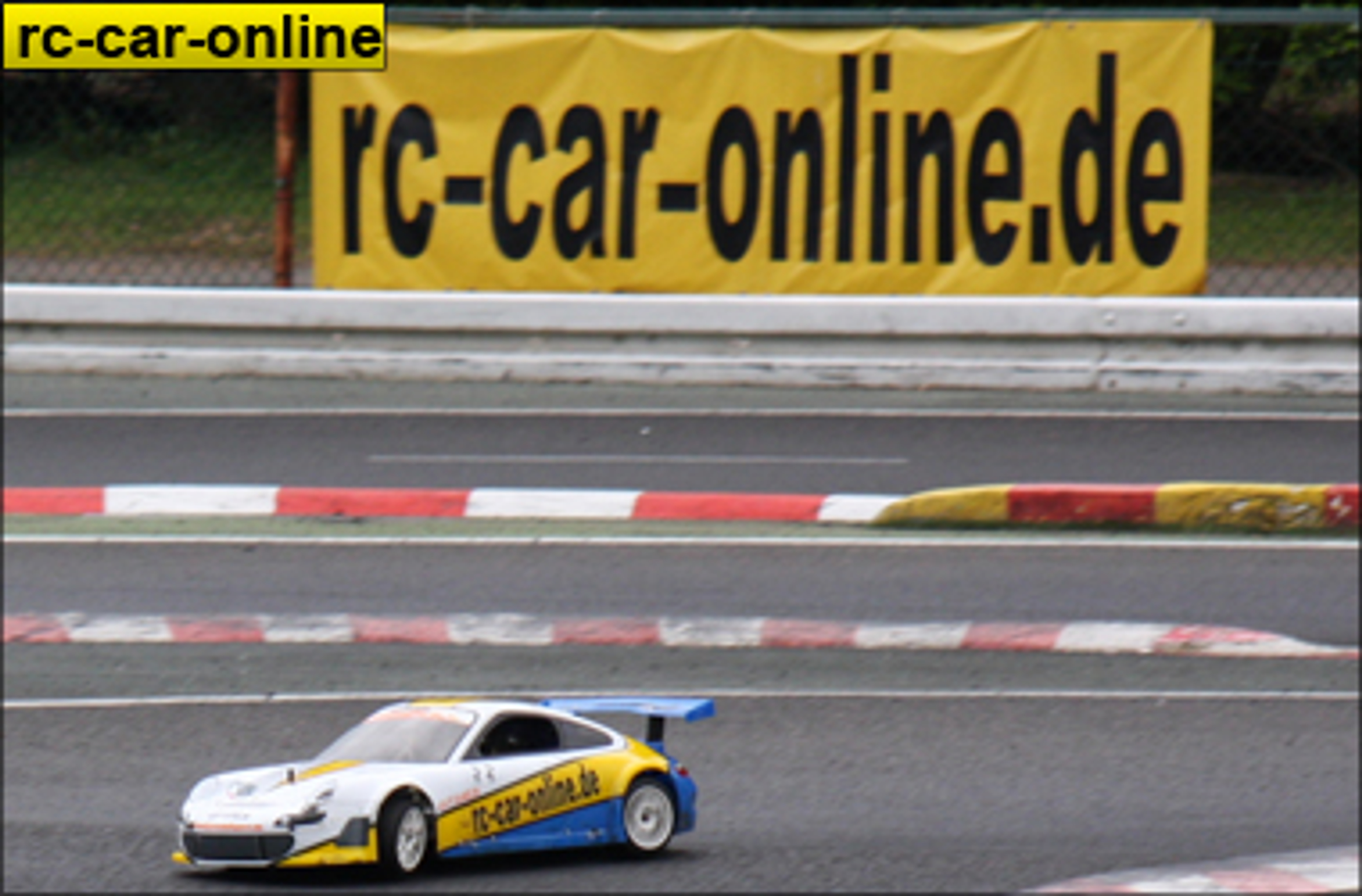 y0684 rc-car-online.de Banner 80 x 300 cm y0684 rc-car-online.de Banner 80 x 300 cm