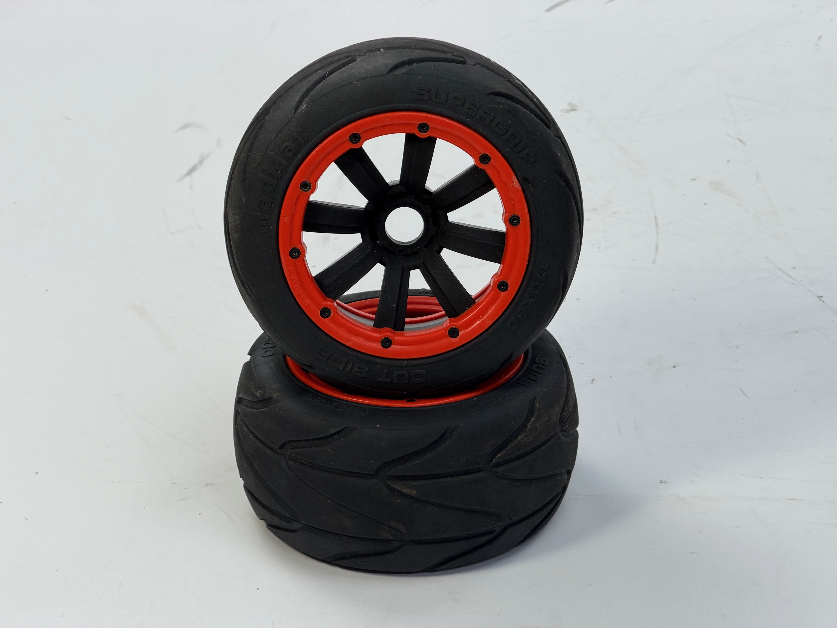 y185 MadMax SUPER GRIP Soft + 24 mm 6-Kant MadMax Felgen 80mm, 1 Paar, gebraucht